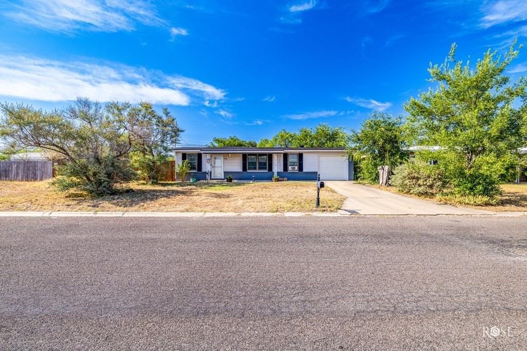 205 Van Zandt St - Photo 2 of 20