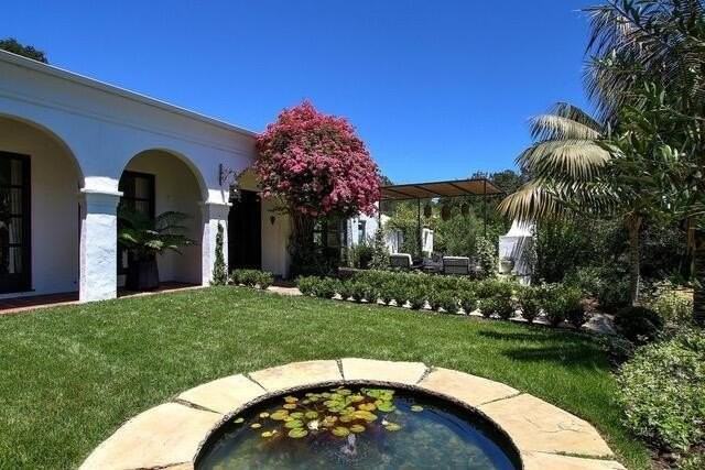 2084 Alisos Dr - Photo 4 of 28