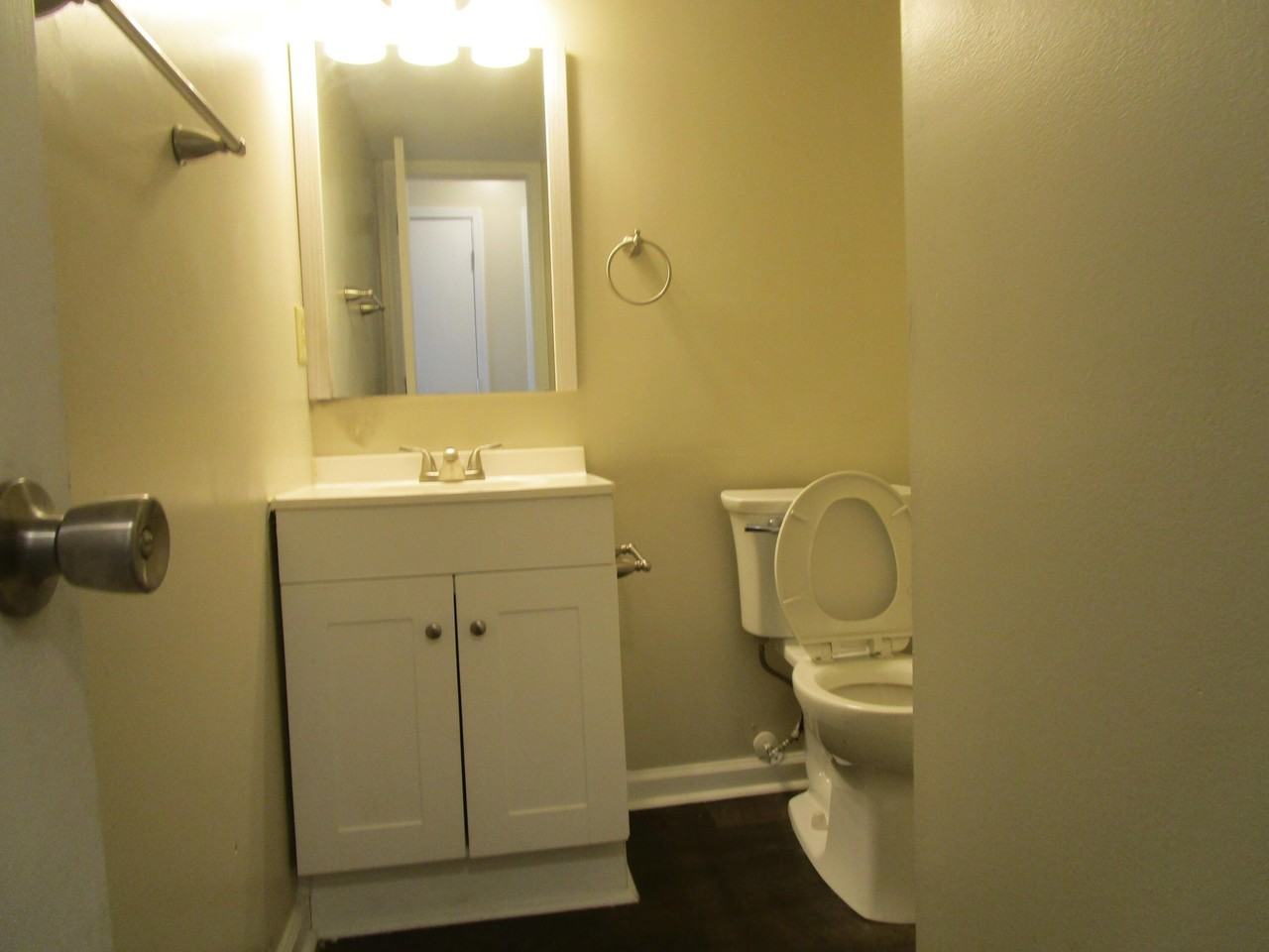 1944 Gion St - Photo 5 of 12