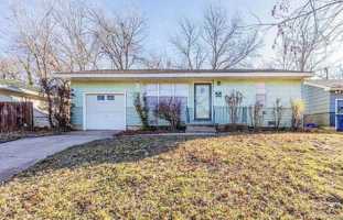 featured image of 117 S Doty St