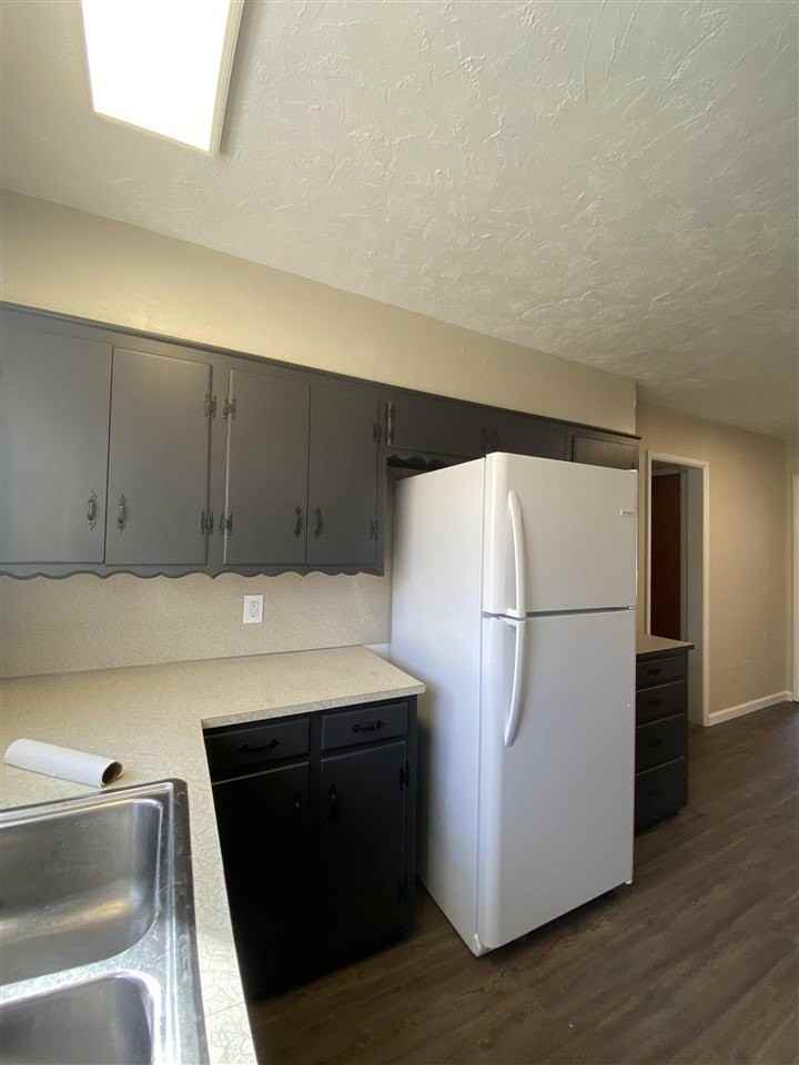 117 S Doty St - Photo 5 of 17