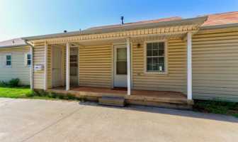 featured image of 205 1/2 S Duck St