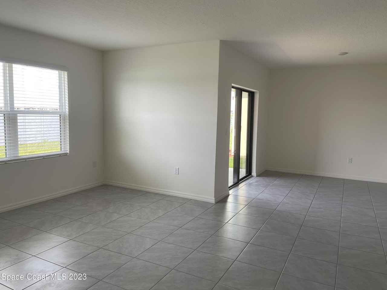 2194 Farmhouse Rd Se - Photo 6 of 15