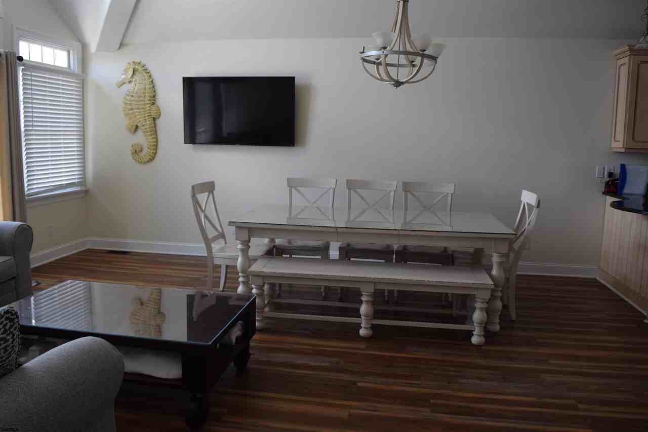 205 W Brigantine Ave - Photo 6 of 31