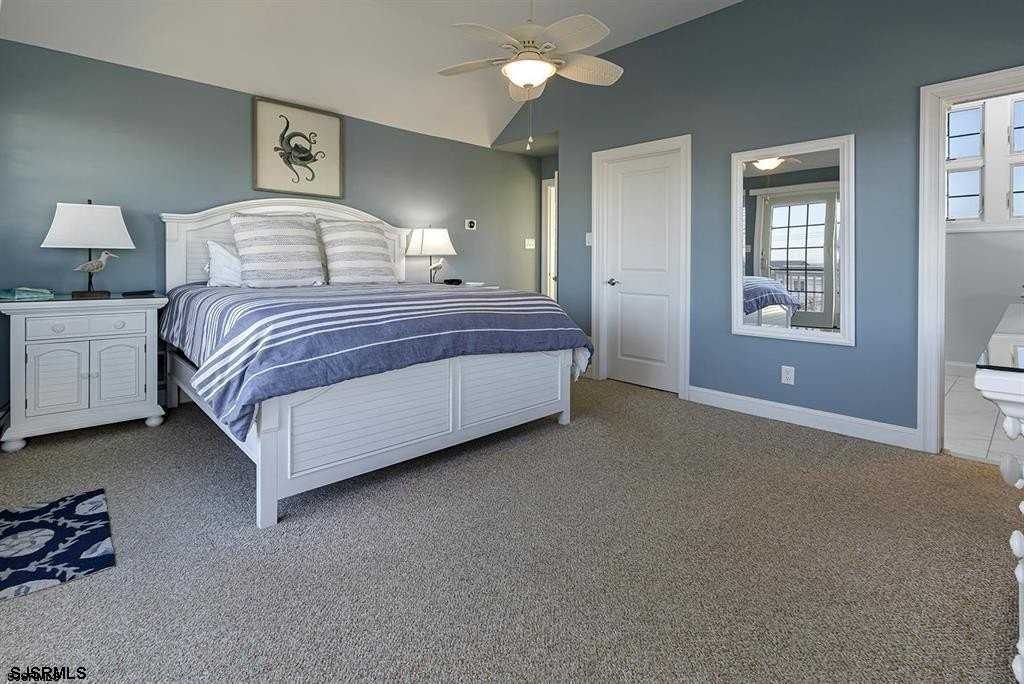 205 W Brigantine Ave - Photo 7 of 31