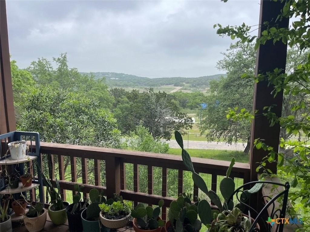 1800 Charter Oak Dr - Photo 3 of 31