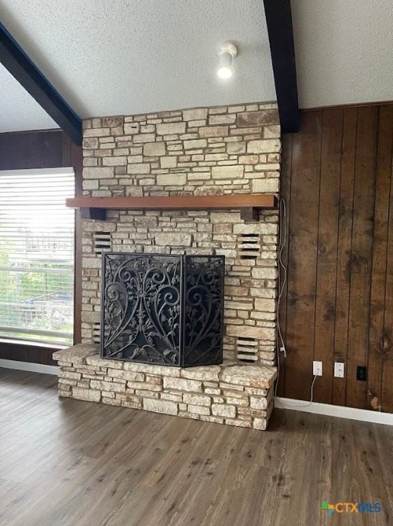 1800 Charter Oak Dr - Photo 7 of 31