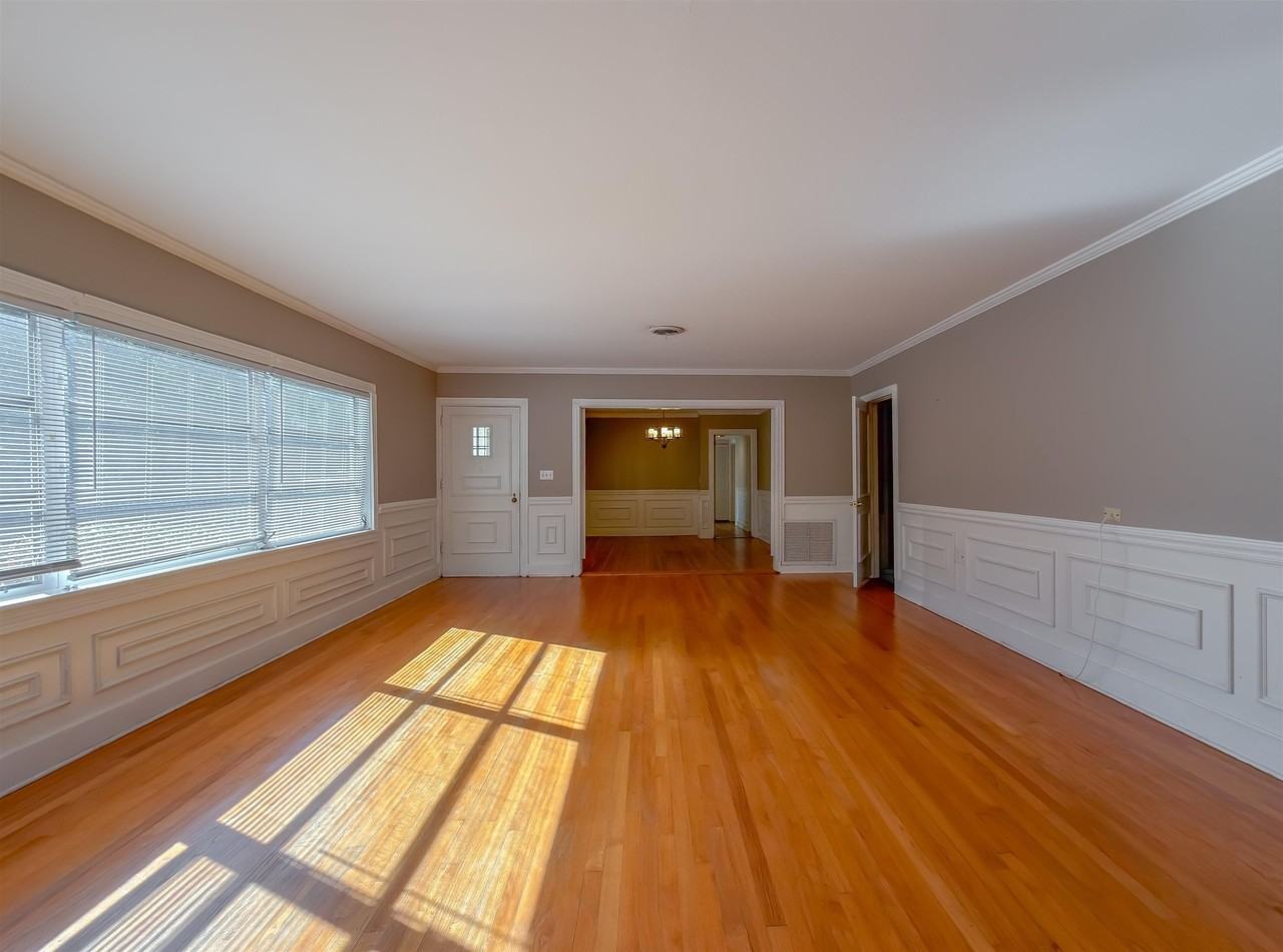 514 Glenview Dr - Photo 6 of 33