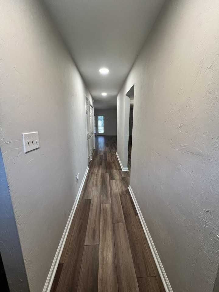 1000 Holland Dr Apt 3 #3 - Photo 2 of 23