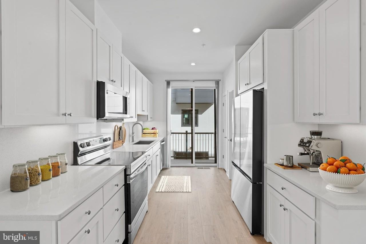 2609 Platt Ct Nw - Photo 2 of 35