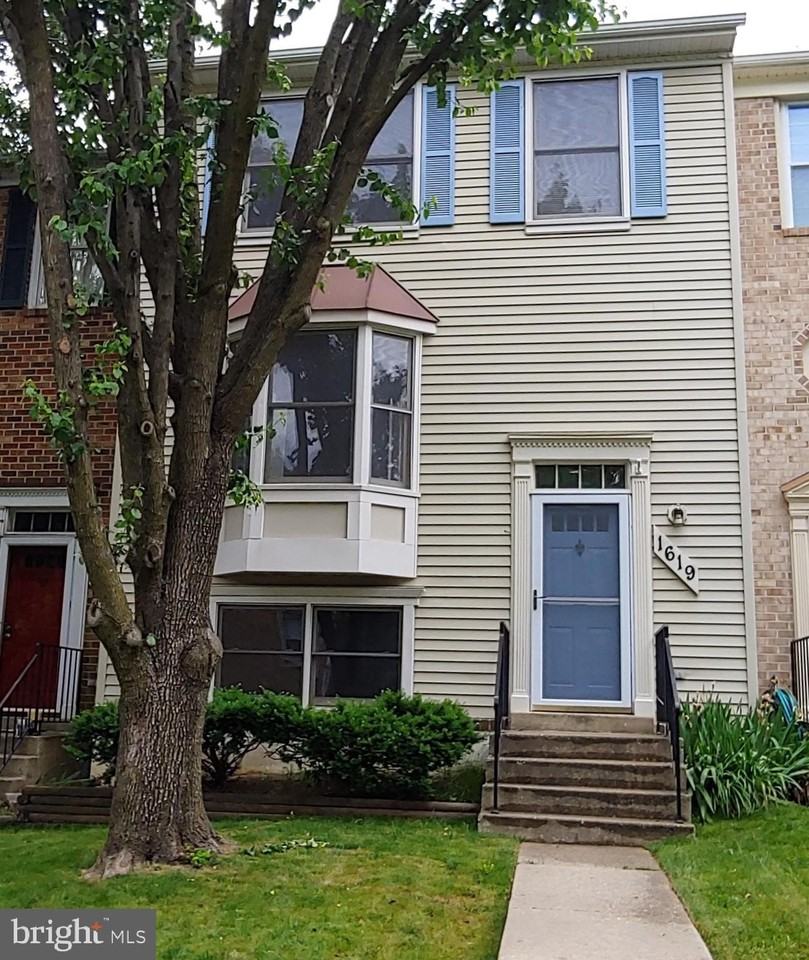 1619 Howard Chapel Ct