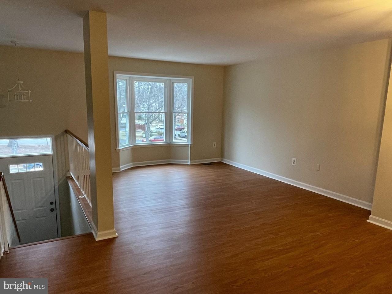 2029 Howard Chapel Turn - Photo 2 of 27