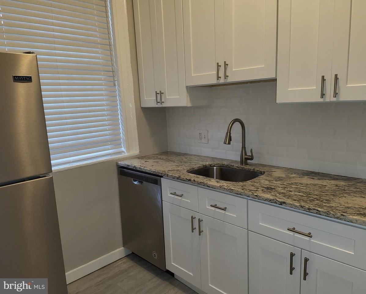 2012 Mount Royal Ter - Photo 5 of 50