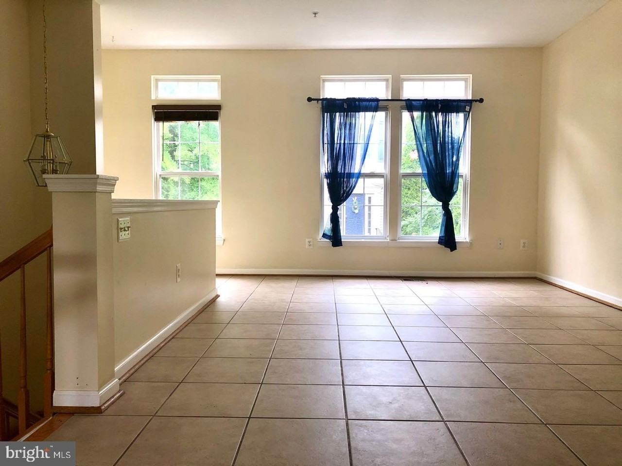 614 Eisenhower Dr - Photo 5 of 15