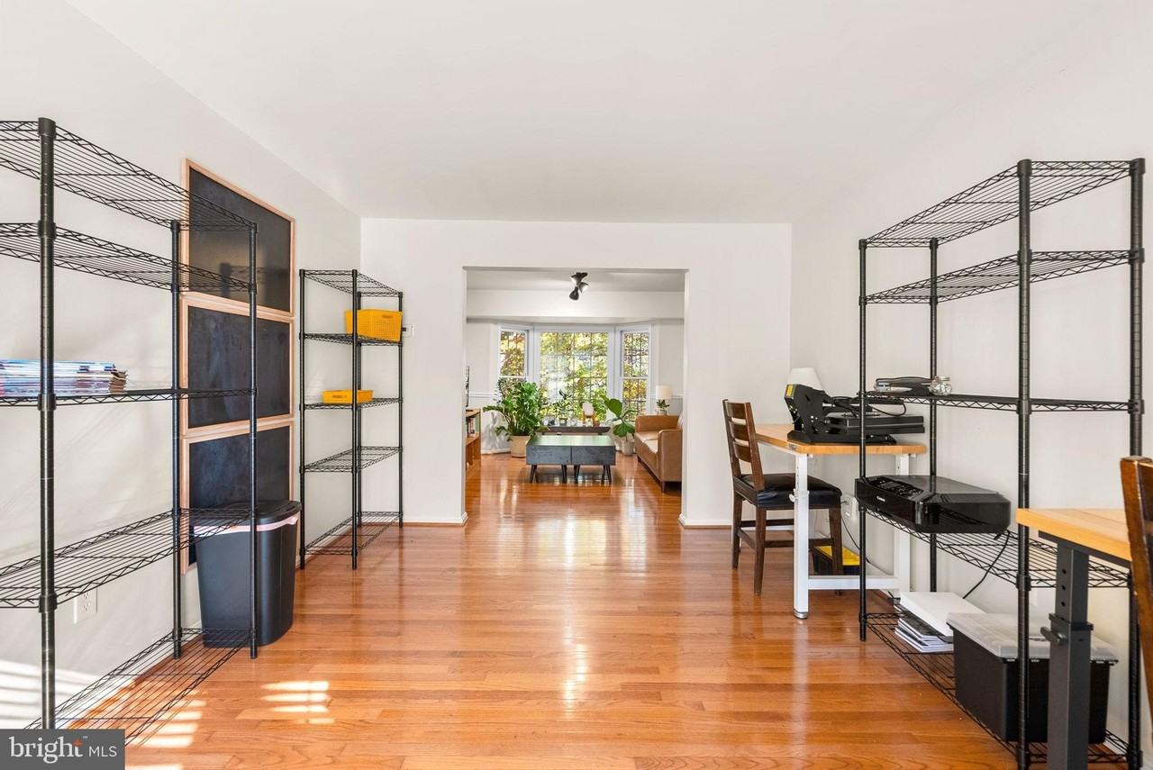 2914 Hatboro Pl - Photo 6 of 42