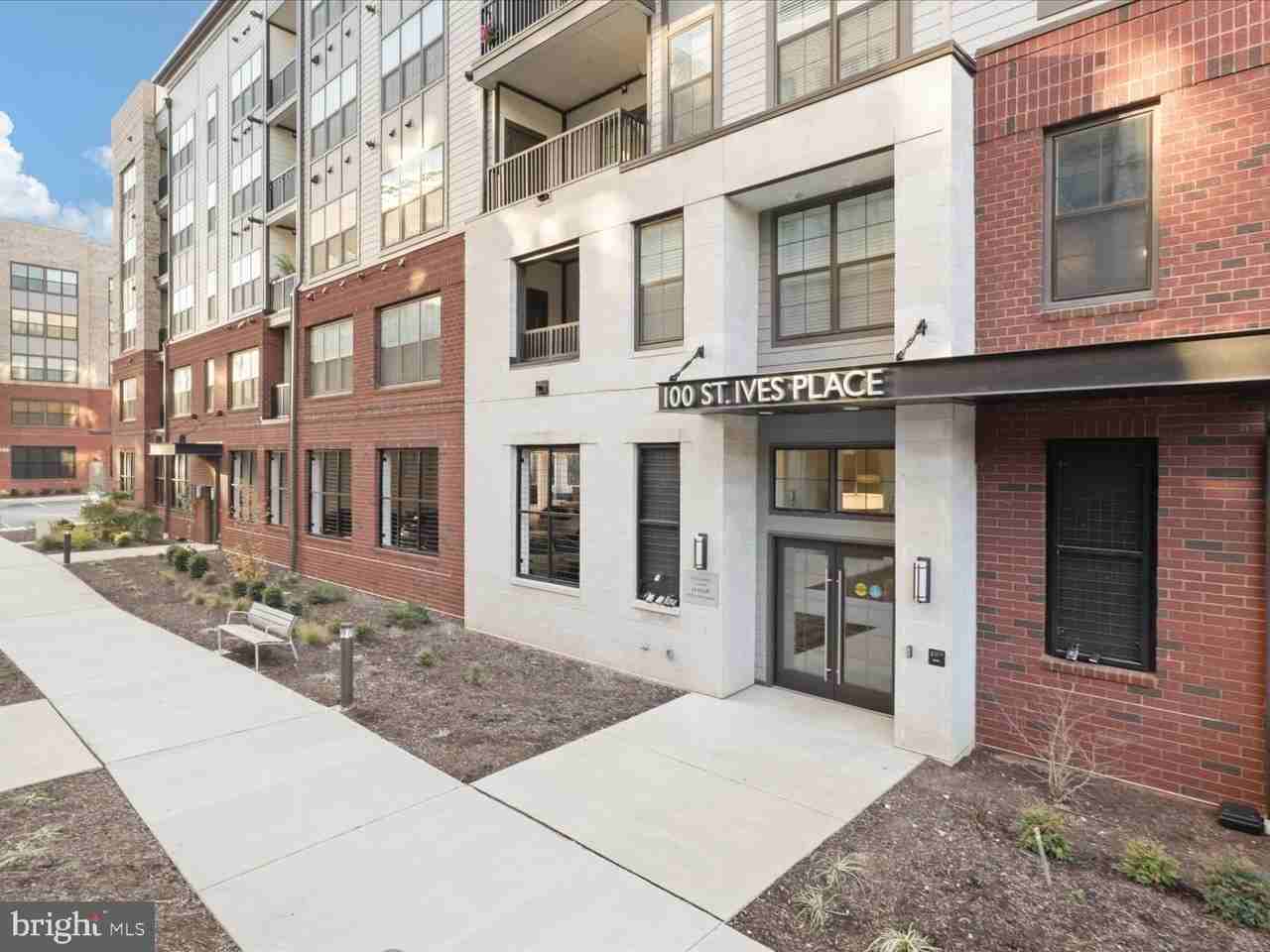 100 Saint Ives Pl Apt 402 #402 - Photo 2 of 30