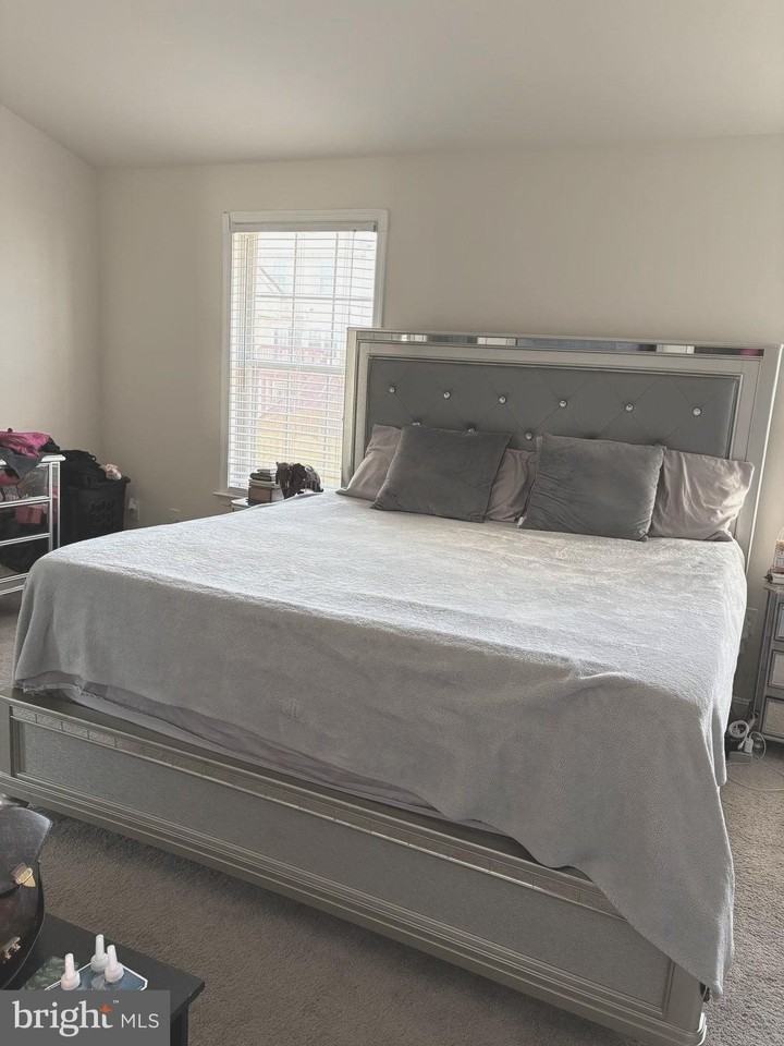 37 Joyceton Way - Photo 4 of 10