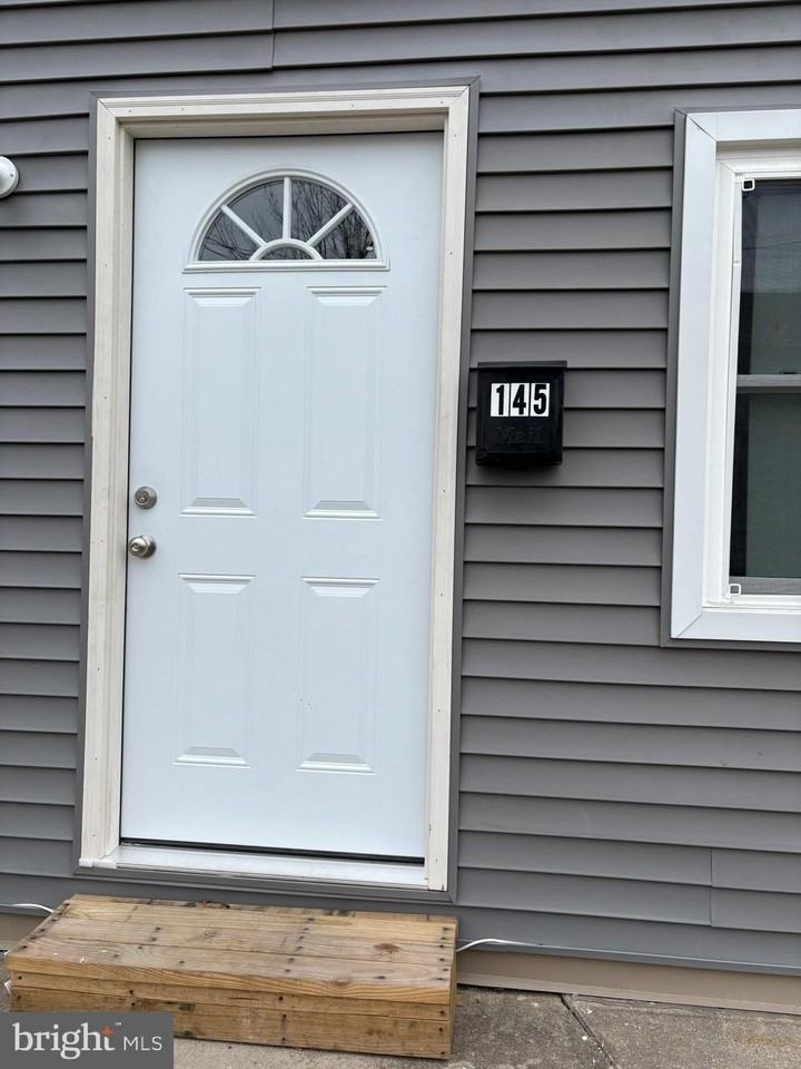 145 W Main St - Photo 2 of 22