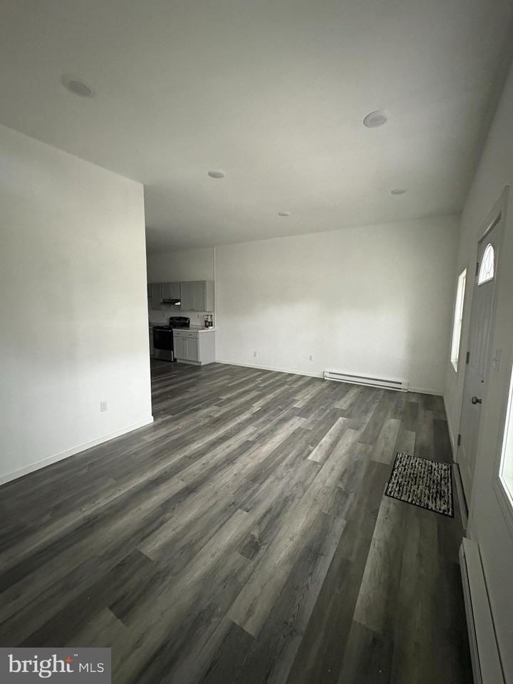 145 W Main St - Photo 3 of 22