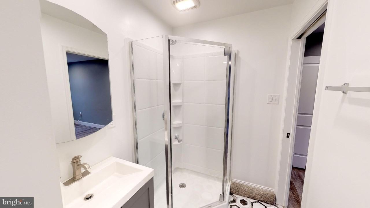 27 S Church St Apt 3 #3 - Photo 5 of 12