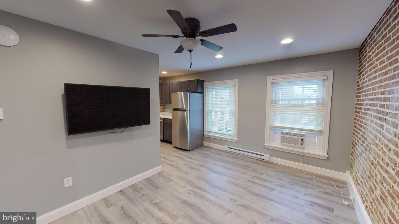 27 S Church St Apt 3 #3 - Photo 7 of 12