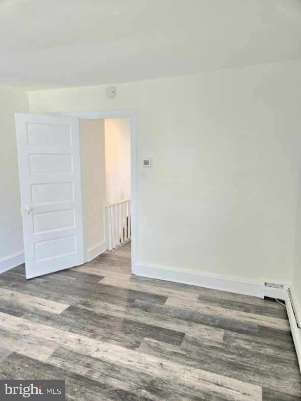 825 Maple Ave - Photo 7 of 21