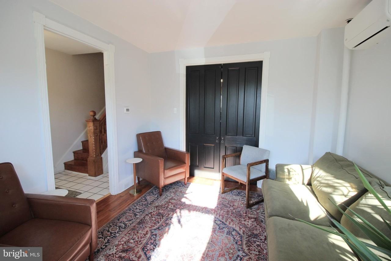 141 W Mulberry St - Photo 4 of 30