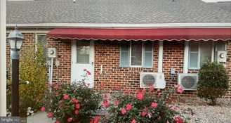 17 Cambridge Ln - Photo 1 of 1