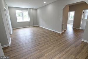 featured image of 235 Jefferson St Unit 3 #3