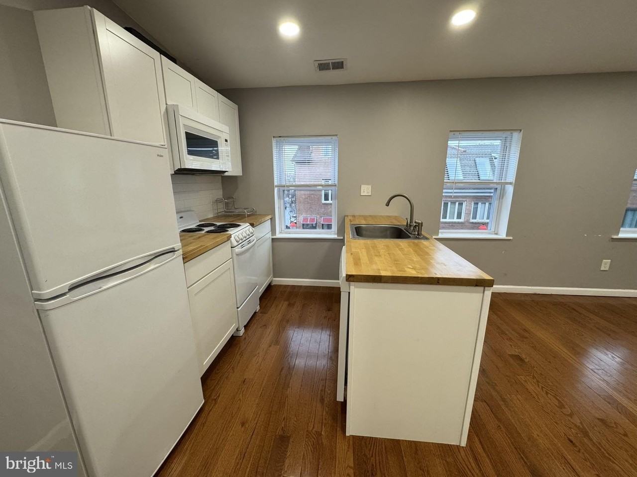 146-48 SOUTH Street unit: 3Rd Floor #3rdFL - Photo 6 of 18