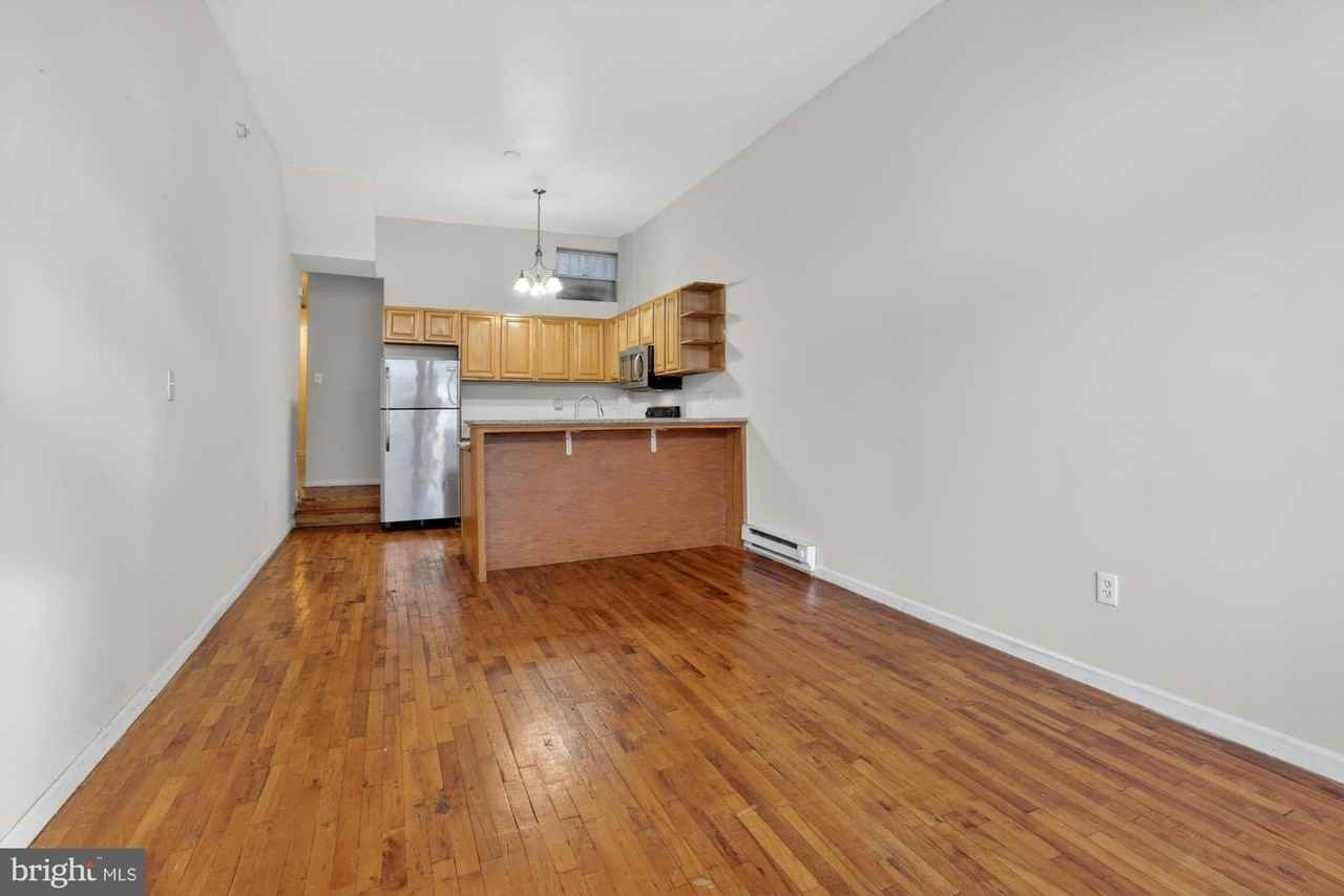 339 W Girard Ave Fl 1 #1 - Photo 2 of 16