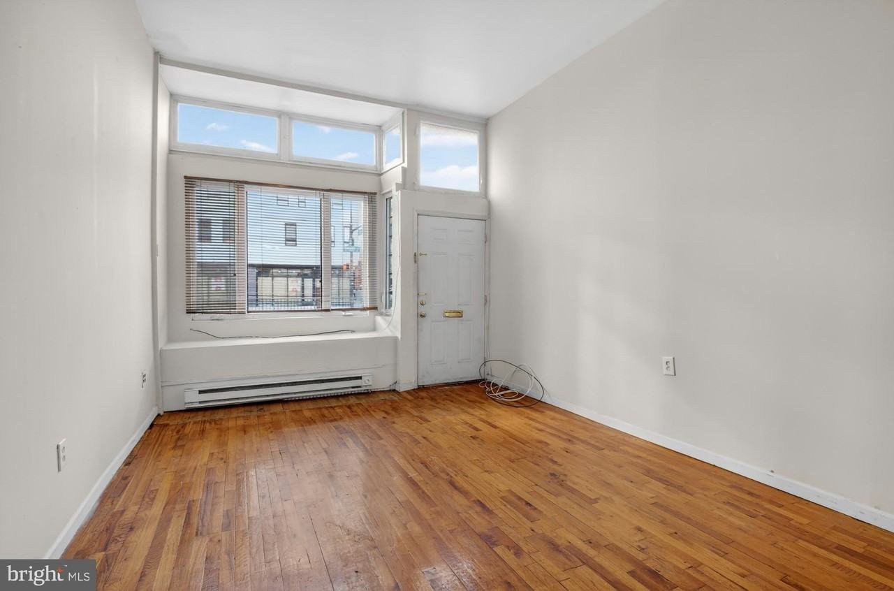 339 W Girard Ave Fl 1 #1 - Photo 4 of 16