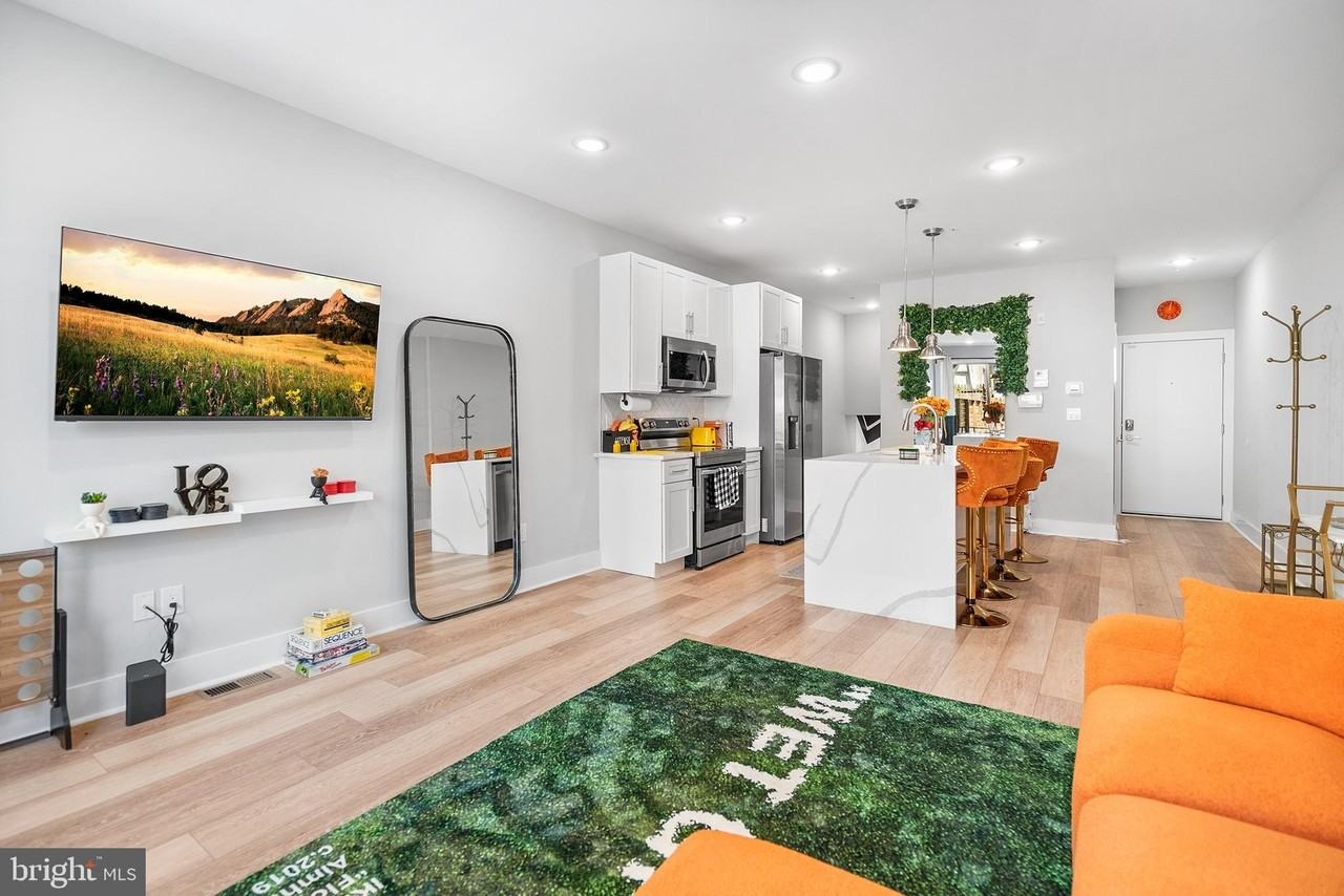 1924 N 6th St Apt 2 #2 - Photo 5 of 15