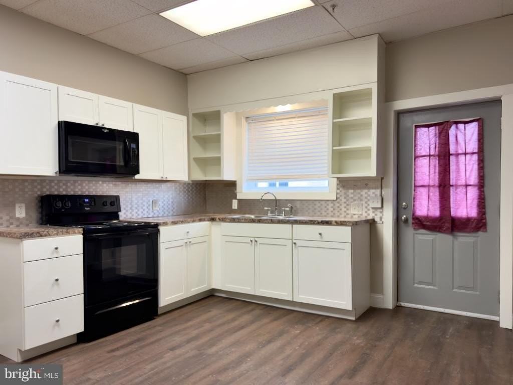 100 S Front St Apt 5 #5 - Photo 4 of 22