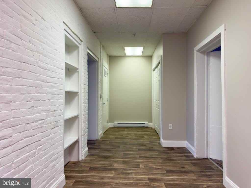 100 S Front St Apt 5 #5 - Photo 7 of 22