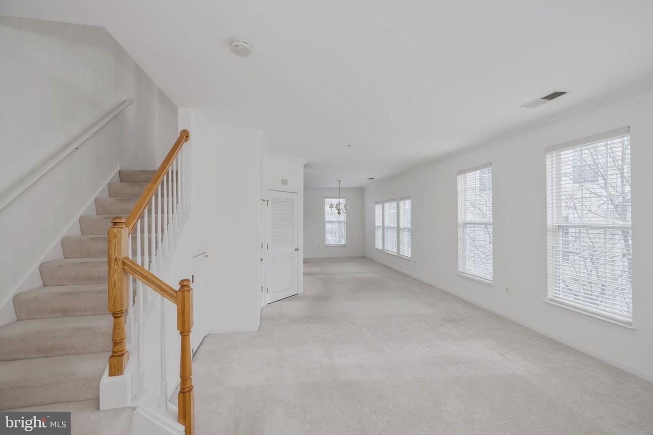 5108 English Ter Unit 104 #104 - Photo 3 of 44