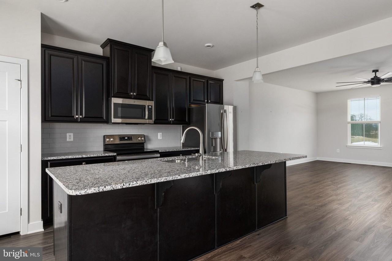 103 Twinleaf Way - Photo 2 of 27