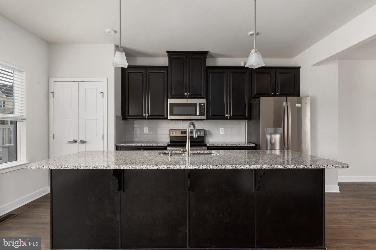 103 Twinleaf Way - Photo 4 of 27