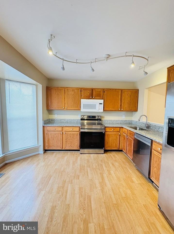 13918 Big Yankee Ln - Photo 5 of 12