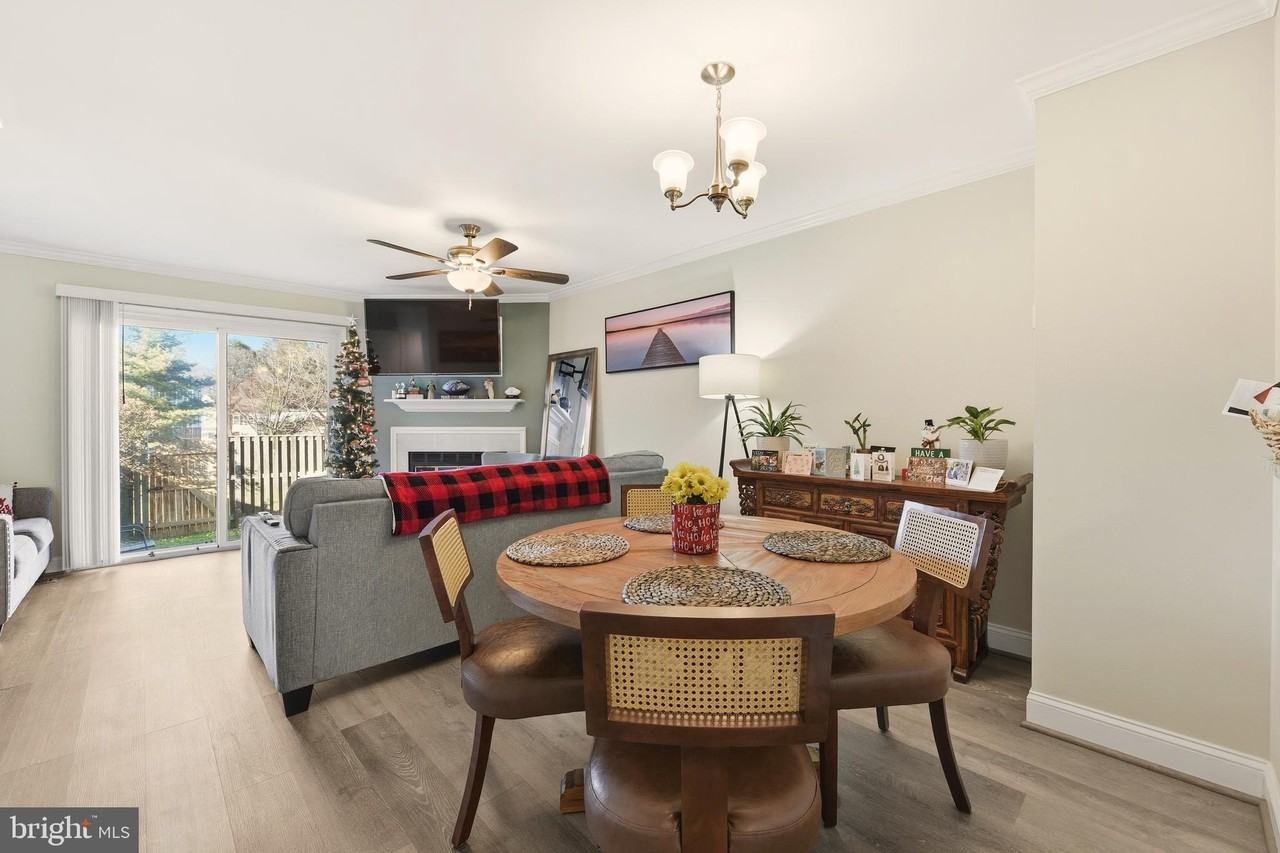 2964 Kings Station Ct - Photo 7 of 26