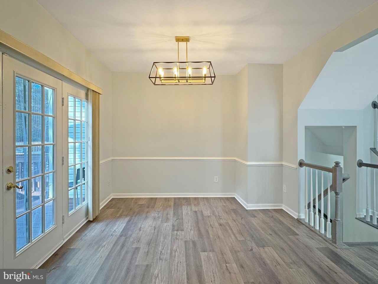 25415 Morse Dr - Photo 5 of 31