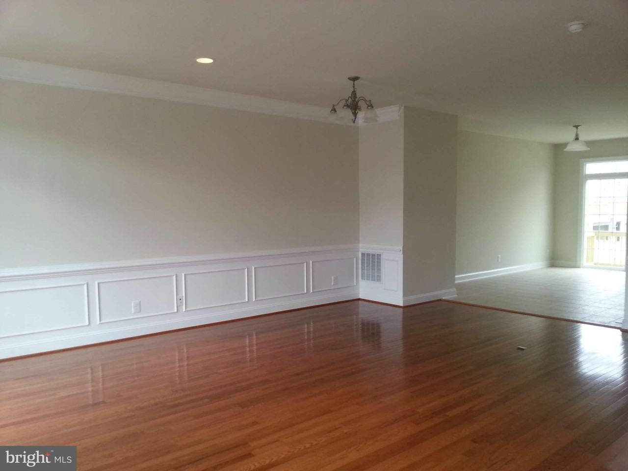 42707 Tunstall Ter - Photo 5 of 14