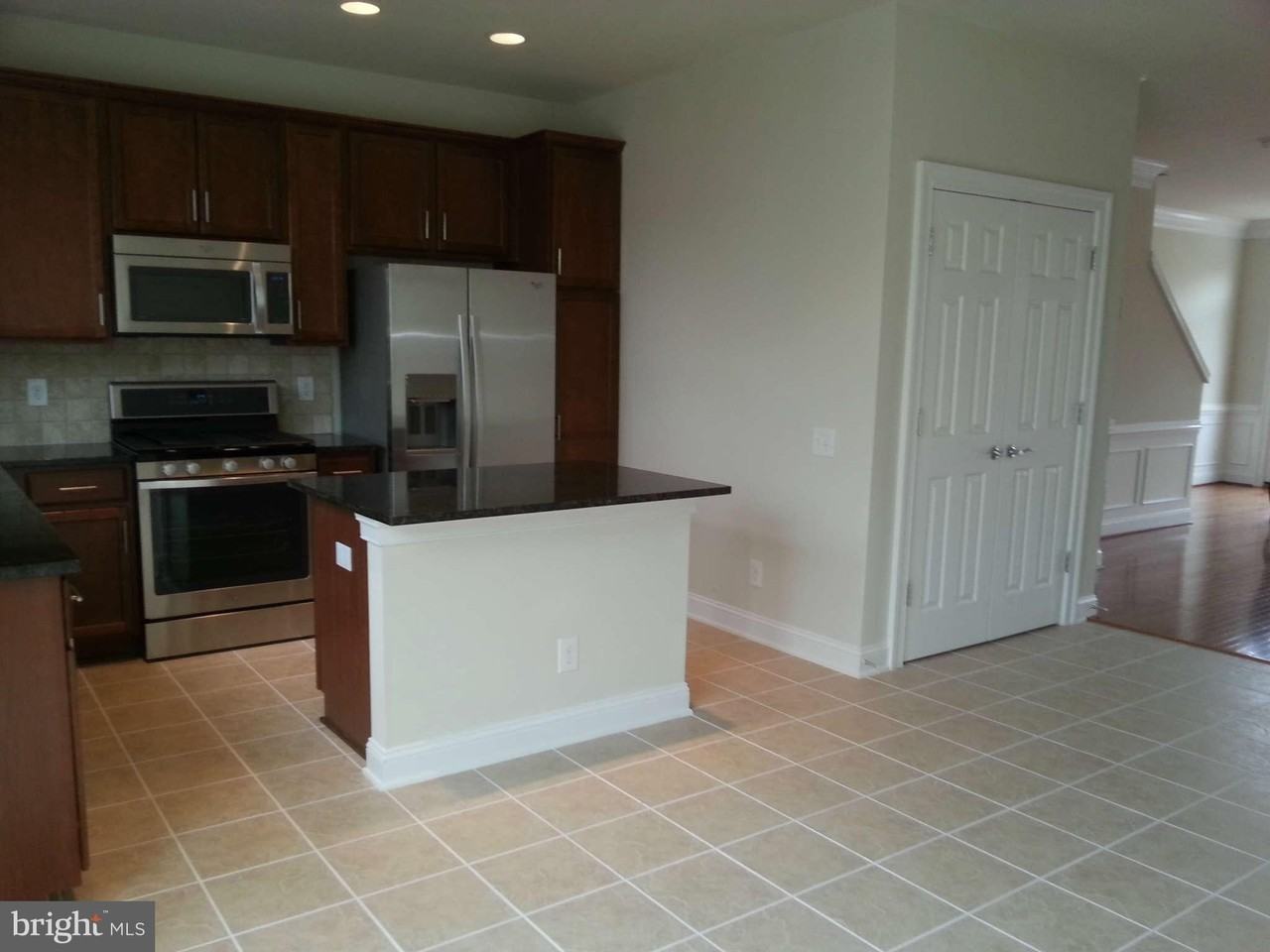 42707 Tunstall Ter - Photo 7 of 14