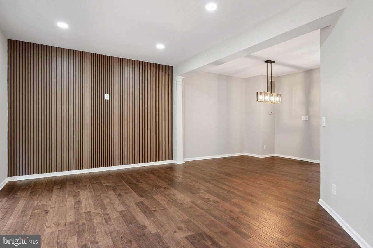 4851 Ebb Tide Ct - Photo 5 of 30