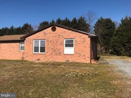 featured image of 1815 Meadow Dr