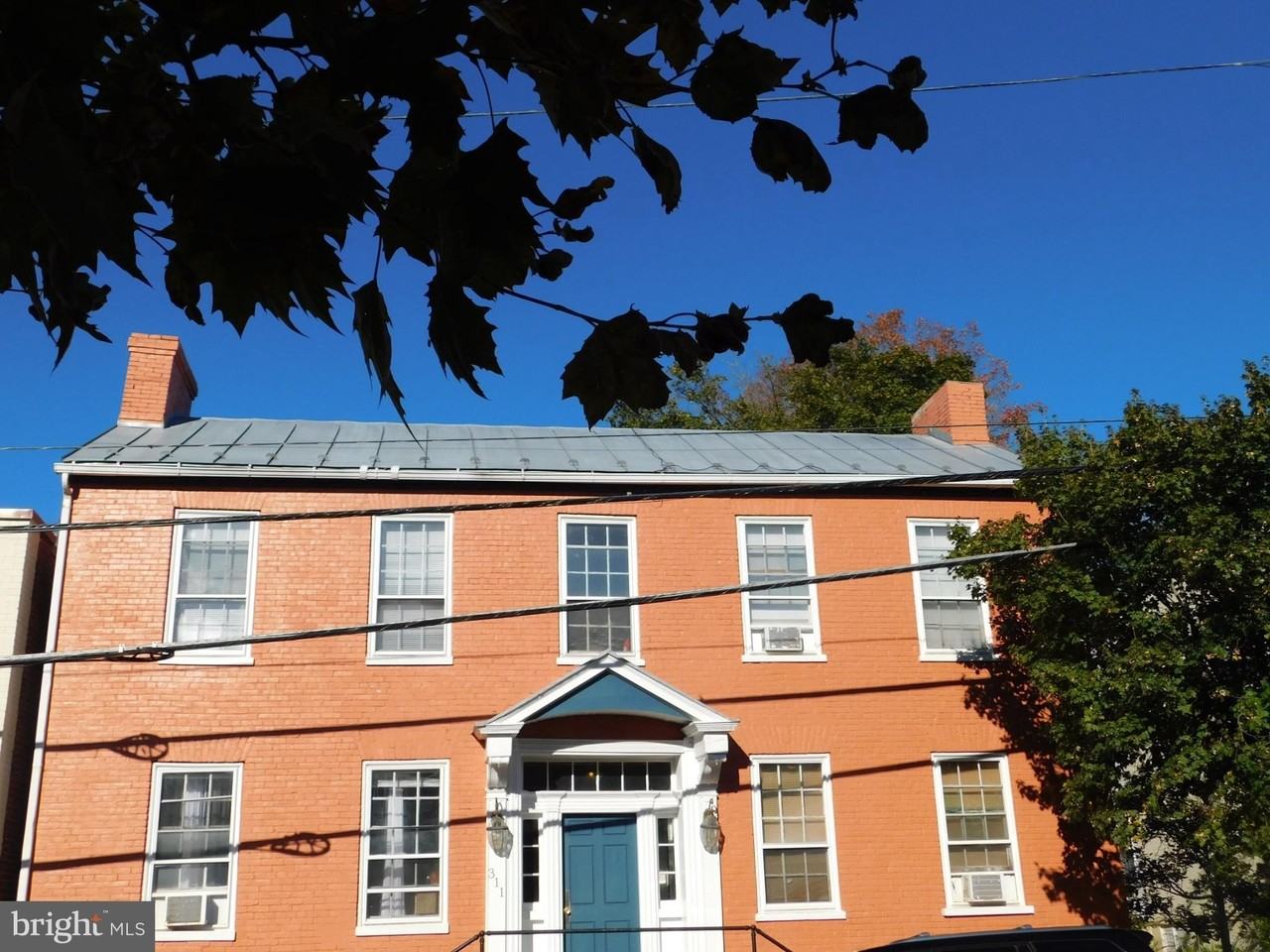 311 N Braddock St Apt 1 #1 - Photo 2 of 7