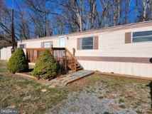 19 Wilbur Ct - Photo 1 of 1