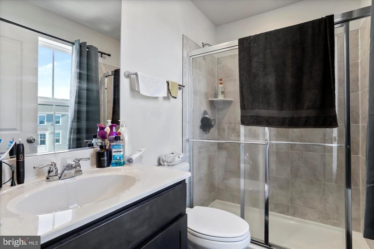 143 Cooperage Rd - Photo 5 of 7