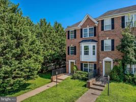 featured image of 316 E 5th Ave