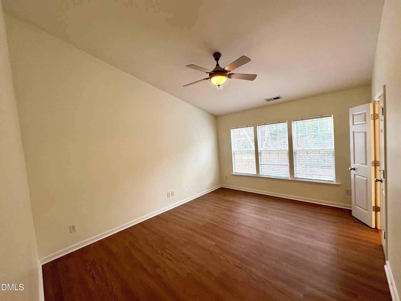 8417 Aztec Dawn Ct - Photo 6 of 17